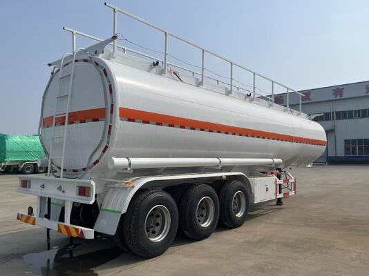 45 CBM Oil Tank Trailer with 5mm Tank Shell 90# Kingpin and 28T Landing Gear for Heavy-Duty Transport