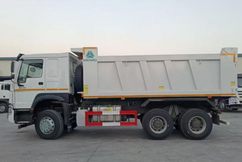 HOWO 6x4 Dump Truck with 340HP Engine and 16 CBM Capacity Featuring HW76 Cab with AC