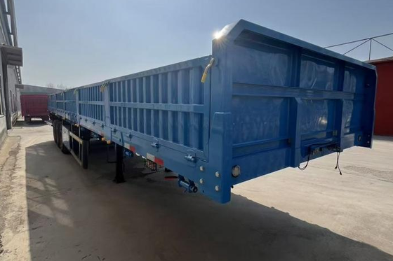 Bulk Cargo Container Trailer with 13-ton Axles, 3 mm Patterned Steel Plate, and Powder Coating for Heavy-Duty Transport