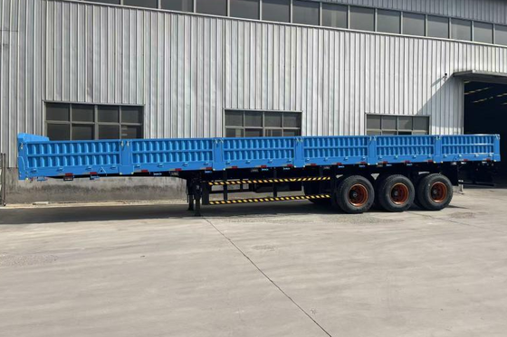 Bulk Cargo Container Trailer with 13-ton Axles, 3 mm Patterned Steel Plate, and Powder Coating for Heavy-Duty Transport