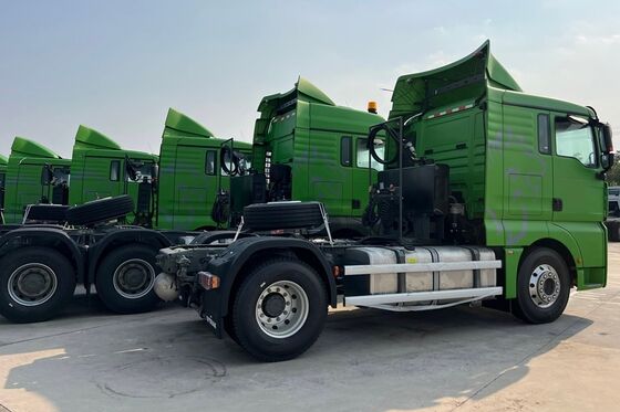 SINOTRUK SITRAK 4×2 Tractor Truck with Automatic Gearbox and 430 HP Engine – LHD Steering