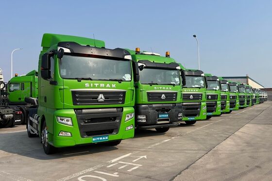 SINOTRUK SITRAK 4×2 Tractor Truck with Automatic Gearbox and 430 HP Engine – LHD Steering